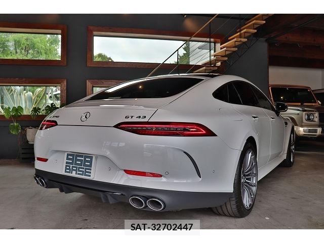 Mercedes Benz AMG GT 2025-01 8457875-7