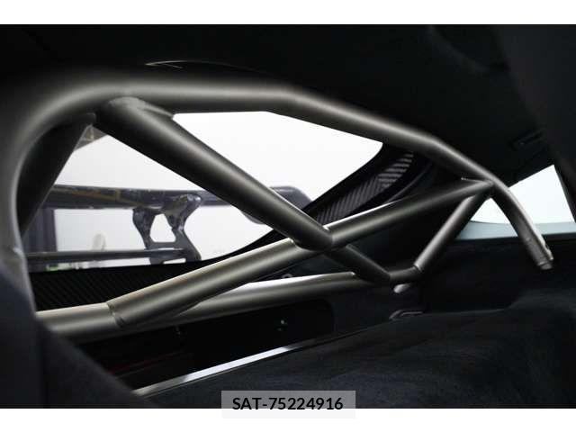Mercedes Benz AMG GT 2022-01 7786831-9