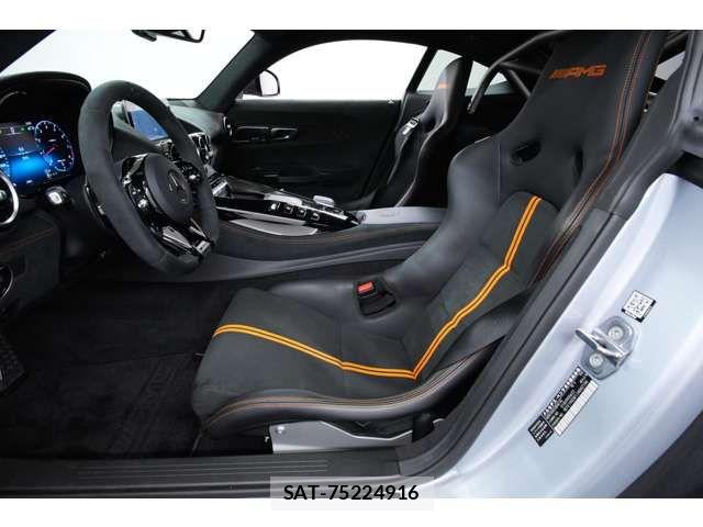 Mercedes Benz AMG GT 2022-01 7786831-1