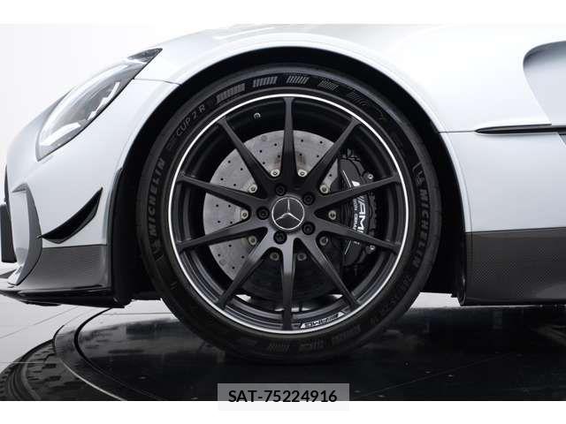 Mercedes Benz AMG GT 2022-01 7786831-4