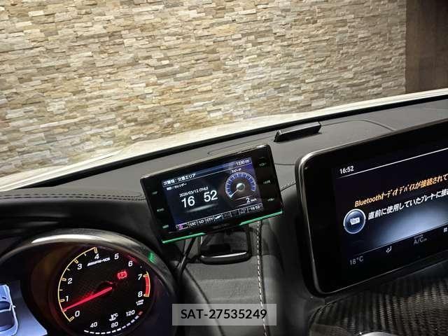 Mercedes Benz AMG GT 2018-05 6012576-26