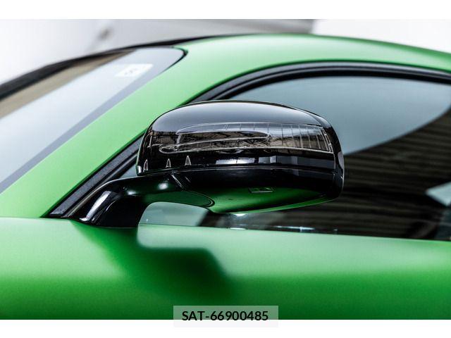 Mercedes Benz AMG GT 2017-07 8525681-15
