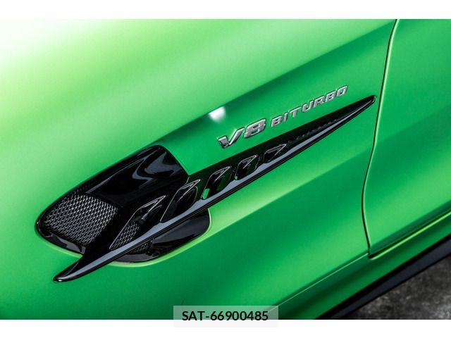 Mercedes Benz AMG GT 2017-07 8525681-17