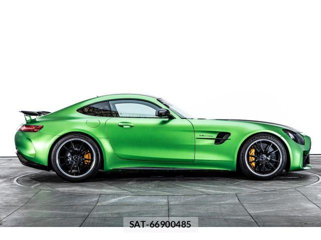 Mercedes Benz AMG GT 2017-07 8525681-7