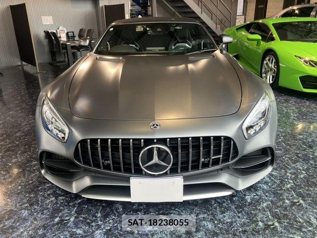 Mercedes Benz AMG GT 2018-07 8208600-1