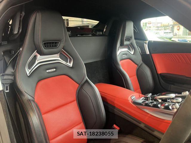 Mercedes Benz AMG GT 2018-07 8208600-8