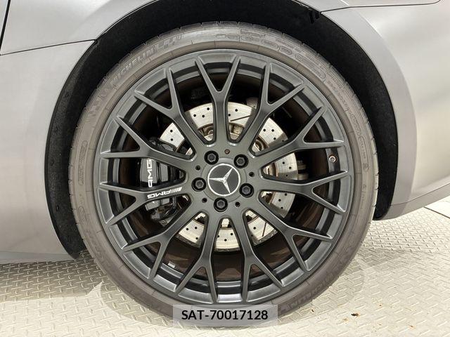Mercedes Benz AMG GT 2021-03 8208602-21