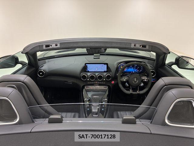 Mercedes Benz AMG GT 2021-03 8208602-23