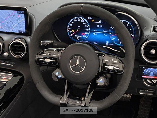 Mercedes Benz AMG GT 2021-03 8208602-24