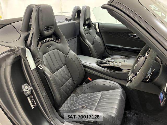 Mercedes Benz AMG GT 2021-03 8208602-5