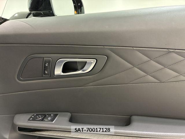 Mercedes Benz AMG GT 2021-03 8208602-7