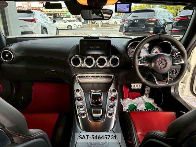Mercedes Benz AMG GT 2015-07 6908134-11