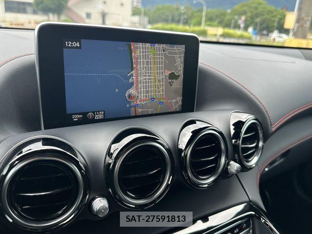 Mercedes Benz AMG GT 2015-06 8036629-10