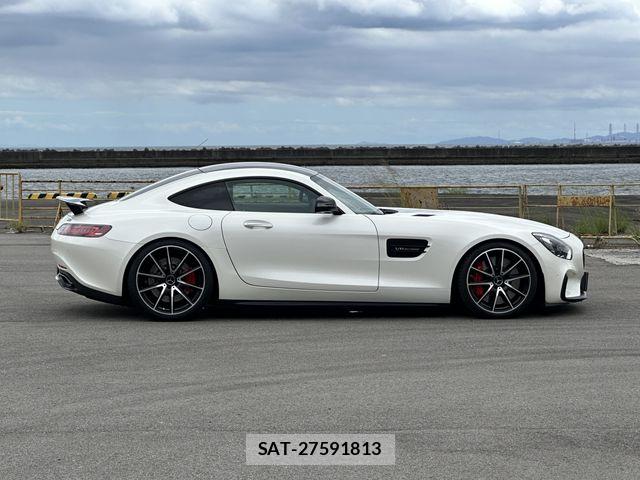 Mercedes Benz AMG GT 2015-06 8036629-23