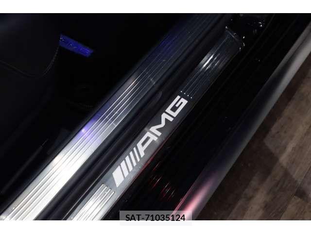 Mercedes Benz S-CLASS 2015-03 7328242-17