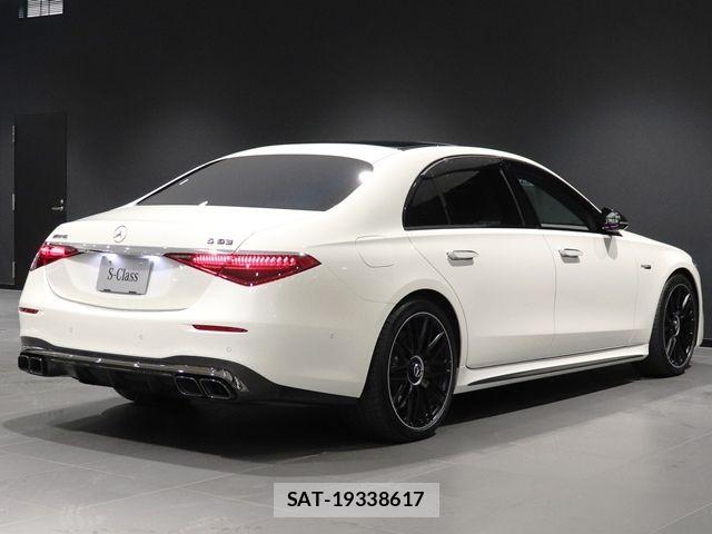 Mercedes Benz S-CLASS 2023-09 8208604-13
