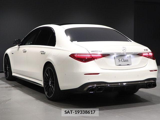 Mercedes Benz S-CLASS 2023-09 8208604-16