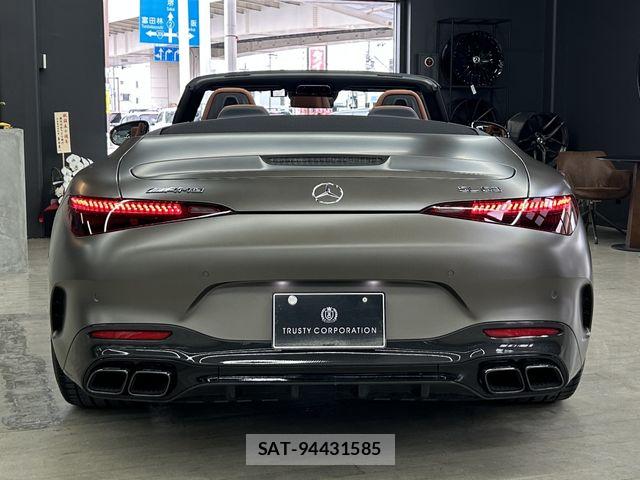 Mercedes Benz SL-CLASS 2023-06 6676791-4