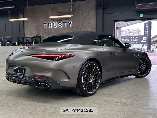 Mercedes Benz SL-CLASS 2023-06 6676791-5