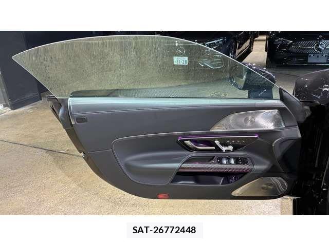 Mercedes Benz SL-CLASS 2025-04 6683864-11