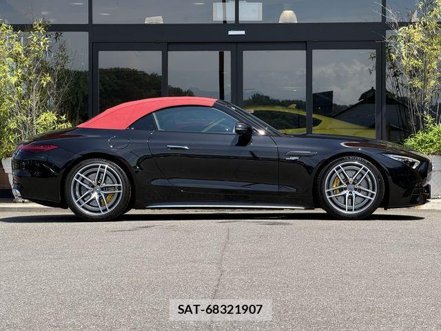 Mercedes Benz SL-CLASS 2023-03 7392815-23
