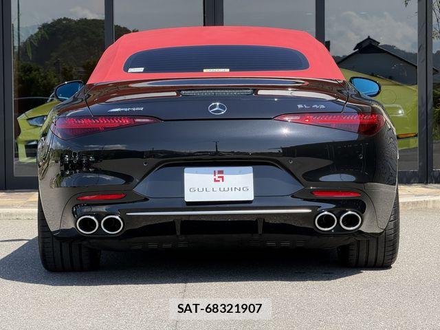 Mercedes Benz SL-CLASS 2023-03 7392815-24
