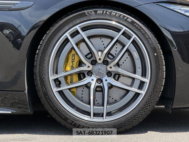 Mercedes Benz SL-CLASS 2023-03 7392815-28