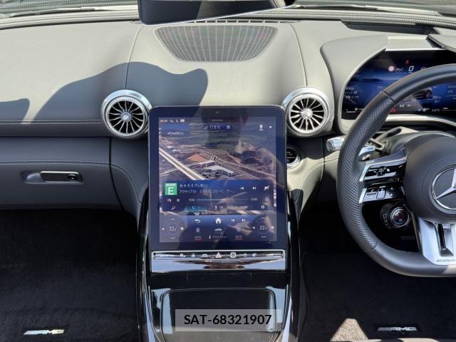 Mercedes Benz SL-CLASS 2023-03 7392815-6