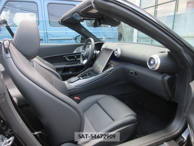 Mercedes Benz SL-CLASS 2024-06 7455628-20