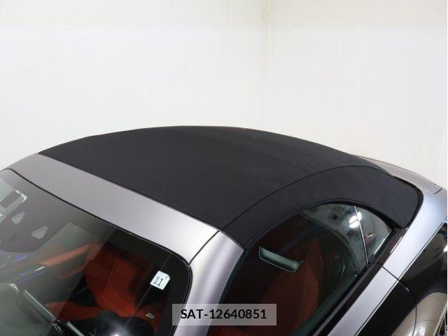 Mercedes Benz SL-CLASS 2023-11 7725421-15