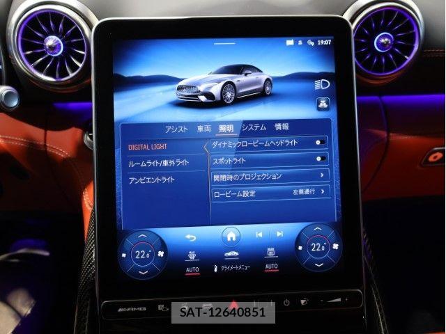 Mercedes Benz SL-CLASS 2023-11 7725421-29