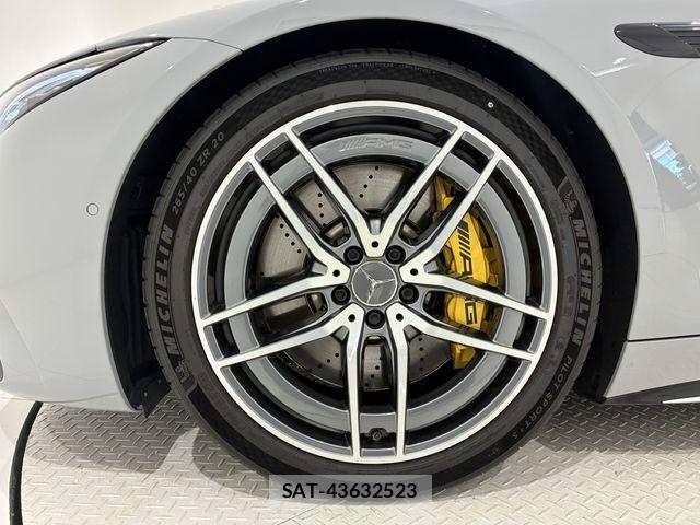 Mercedes Benz SL-CLASS 2022-11 7725422-22