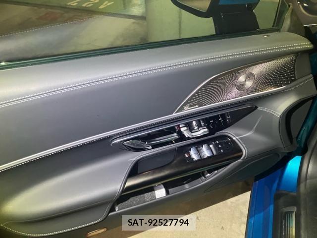 Mercedes Benz SL-CLASS 2023-06 7786832-11
