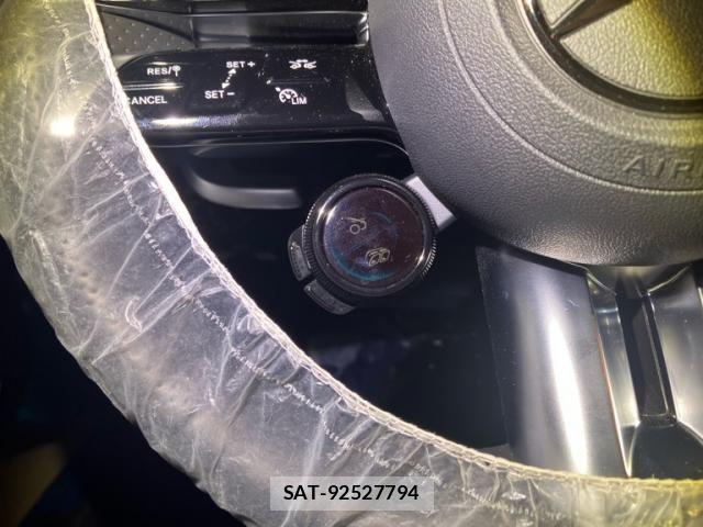 Mercedes Benz SL-CLASS 2023-06 7786832-17