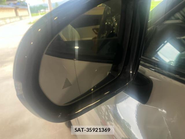 Mercedes Benz SL-CLASS 2023-10 7877624-5