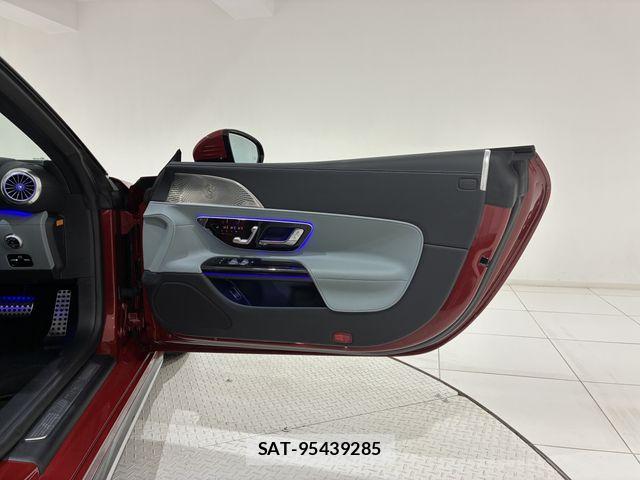 Mercedes Benz SL-CLASS 2023-03 7979876-7