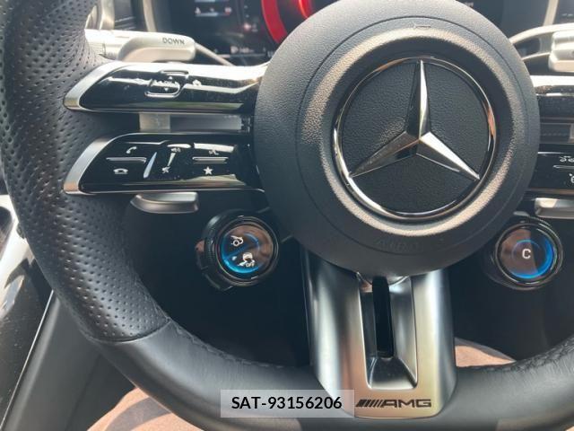 Mercedes Benz SL-CLASS 2025-03 8146132-15