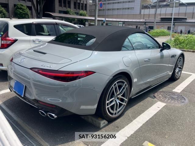 Mercedes Benz SL-CLASS 2025-03 8146132-1