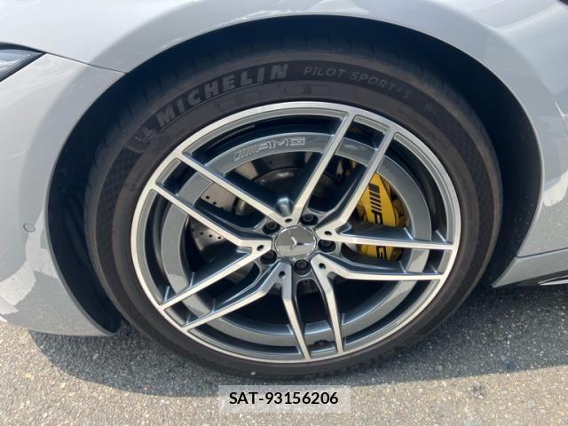 Mercedes Benz SL-CLASS 2025-03 8146132-7