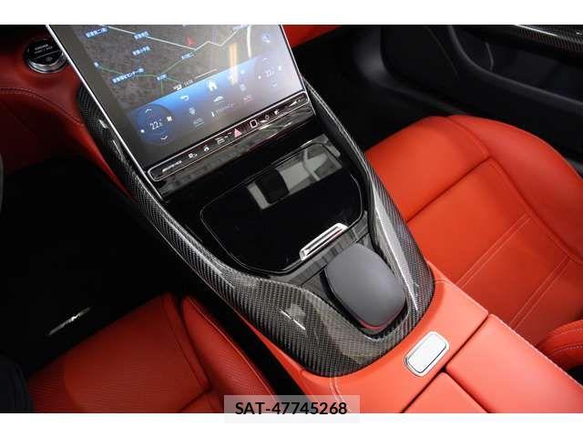 Mercedes Benz SL-CLASS 2023-07 8562583-13