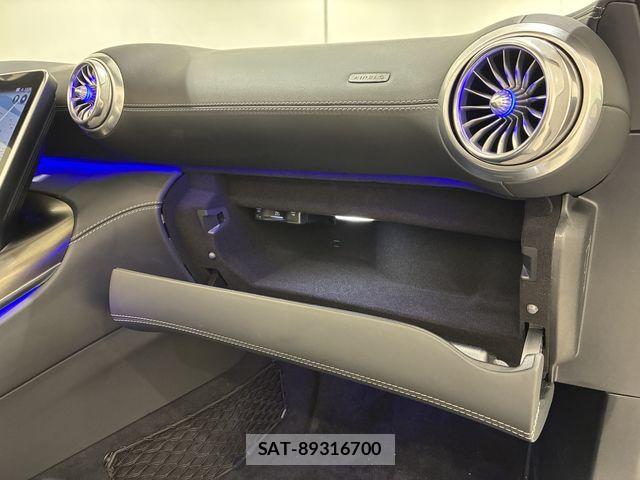 Mercedes Benz SL-CLASS 2024-11 8830198-9