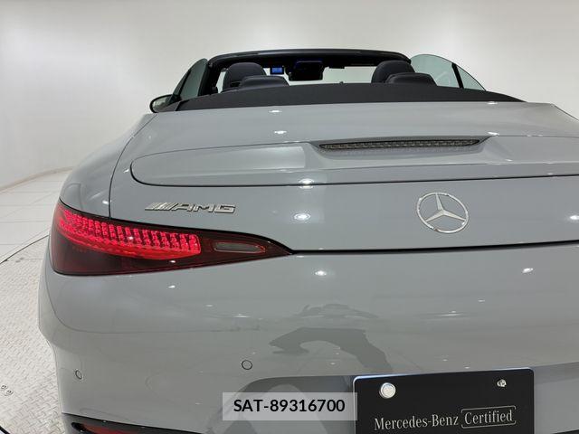 Mercedes Benz SL-CLASS 2024-11 8830198-14