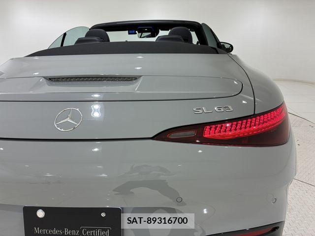 Mercedes Benz SL-CLASS 2024-11 8830198-15