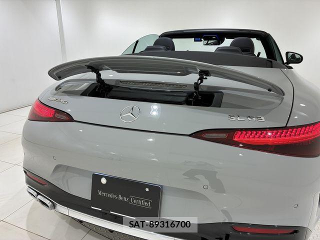 Mercedes Benz SL-CLASS 2024-11 8830198-16