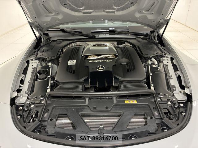 Mercedes Benz SL-CLASS 2024-11 8830198-19