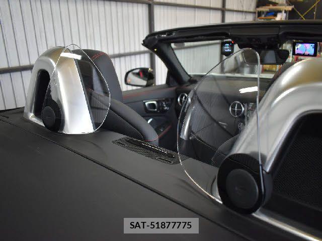 Mercedes Benz C-CLASS 2016-08 8131129-17