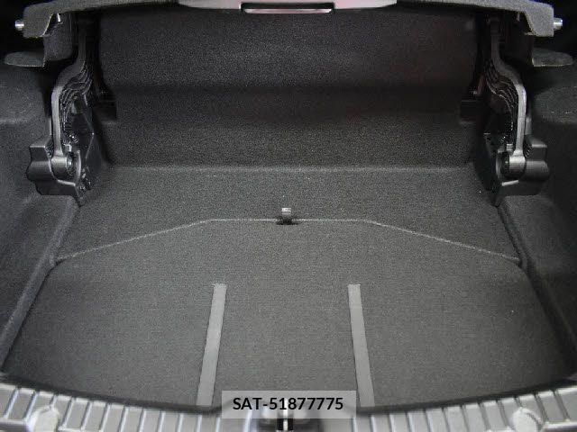 Mercedes Benz C-CLASS 2016-08 8131129-19