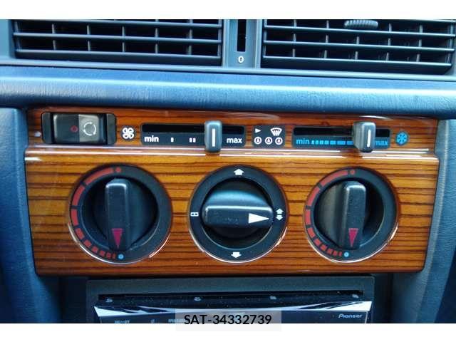 Mercedes Benz 190 CLASS 1993-08 5871615-16