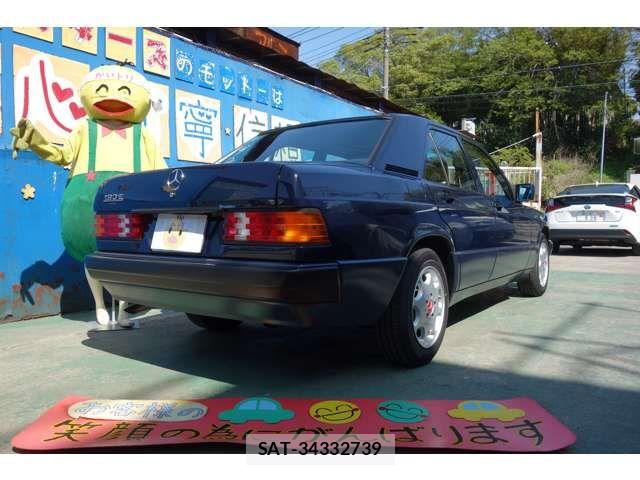 Mercedes Benz 190 CLASS 1993-08 5871615-6