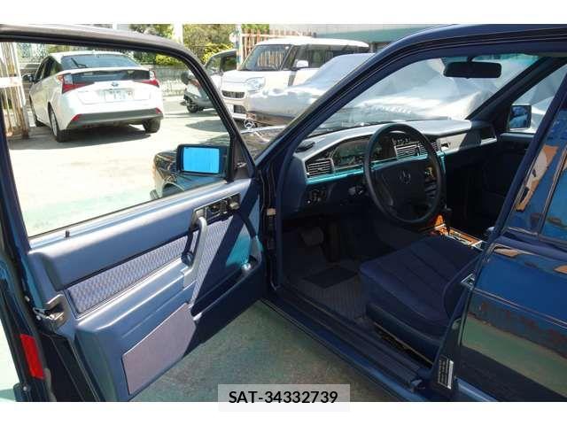 Mercedes Benz 190 CLASS 1993-08 5871615-7